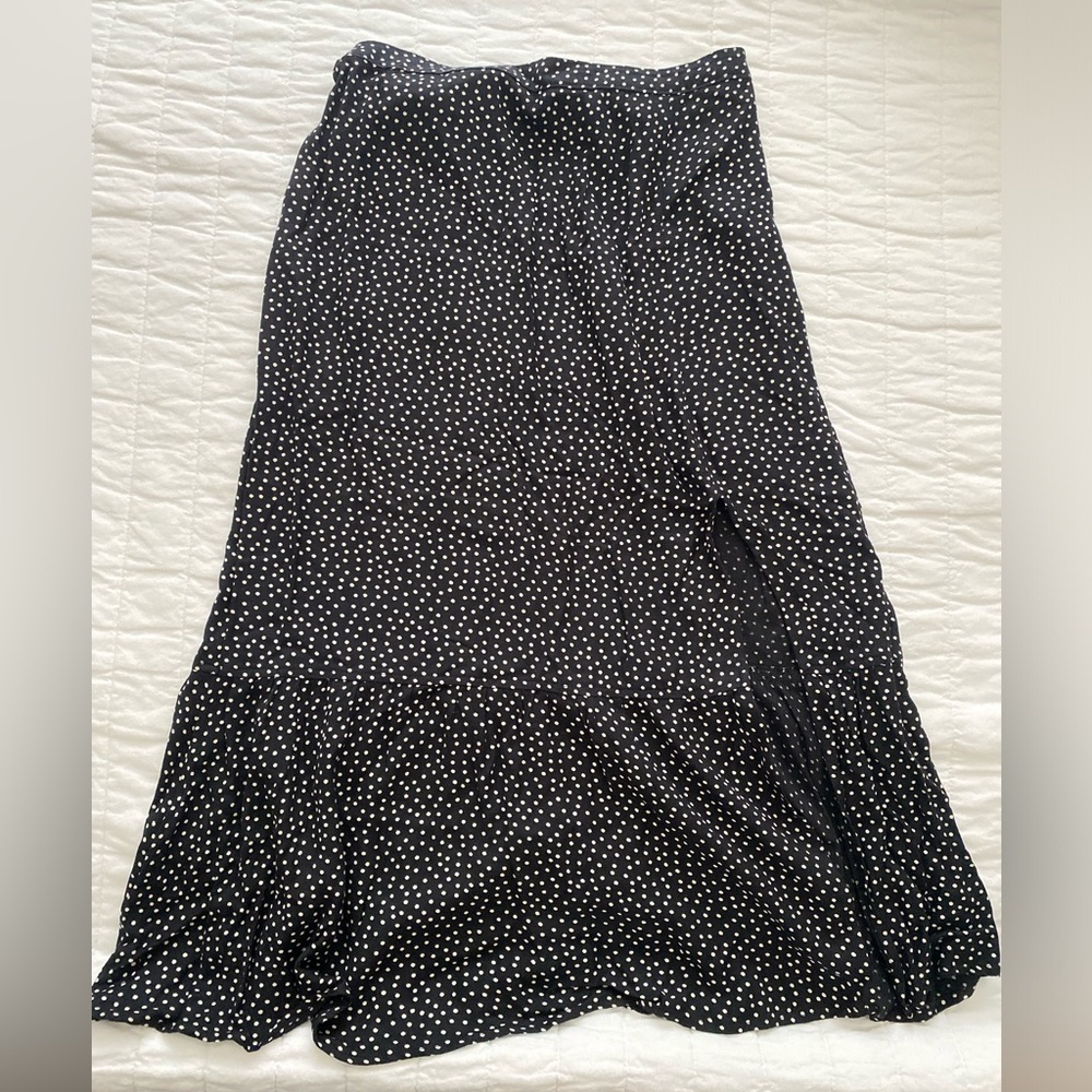 Abercrombie & Fitch Black and White Polka Dot Midi Skirt